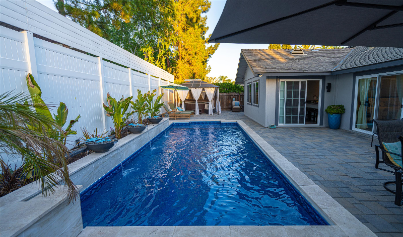22361 Torino in Laguna Hills, CA - Building Photo