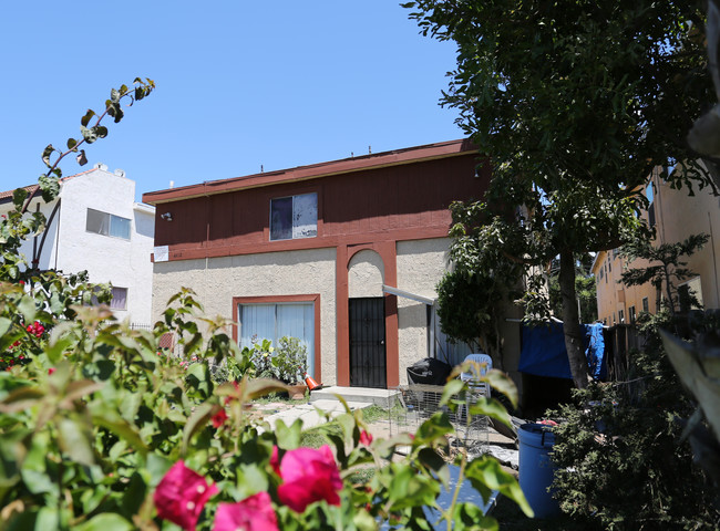 4912 S Slauson Ave in Culver City, CA - Building Photo - Building Photo