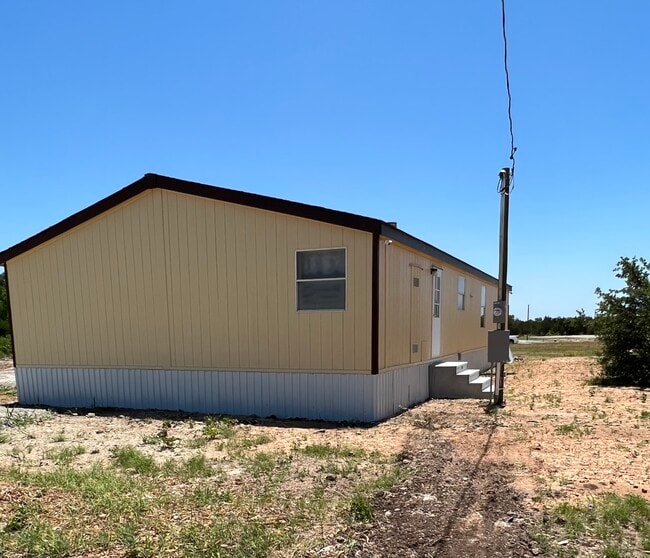 810 Green Branch Rd in Weatherford, TX - Building Photo - Building Photo