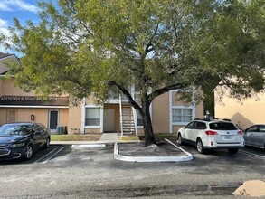 2236 SW 81st Ave-Unit -2236 in Miramar, FL - Building Photo - Building Photo