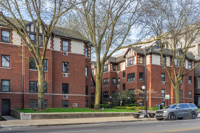 813-825 Lake St in Oak Park, IL - Building Photo - Building Photo