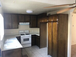 4392 Green Ave in Los Alamitos, CA - Building Photo - Building Photo