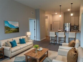 112 Greenhill Ln in Fate, TX - Foto de edificio - Building Photo