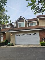 25 Weepingwood in Irvine, CA - Building Photo