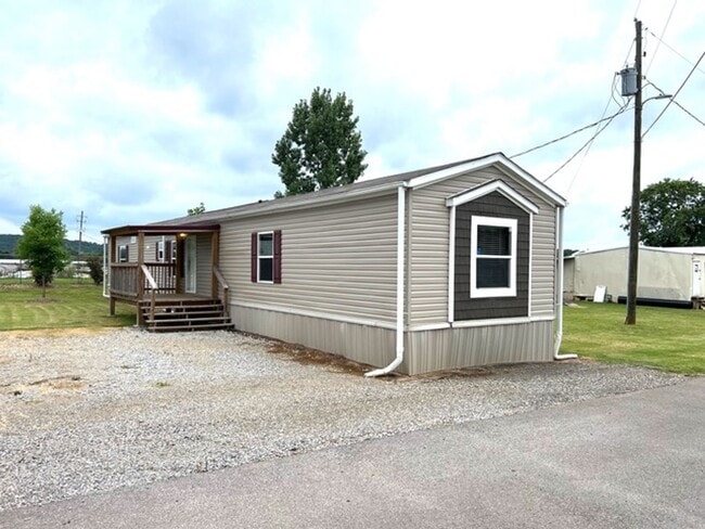 property at 1007 Alexandria Rd SW