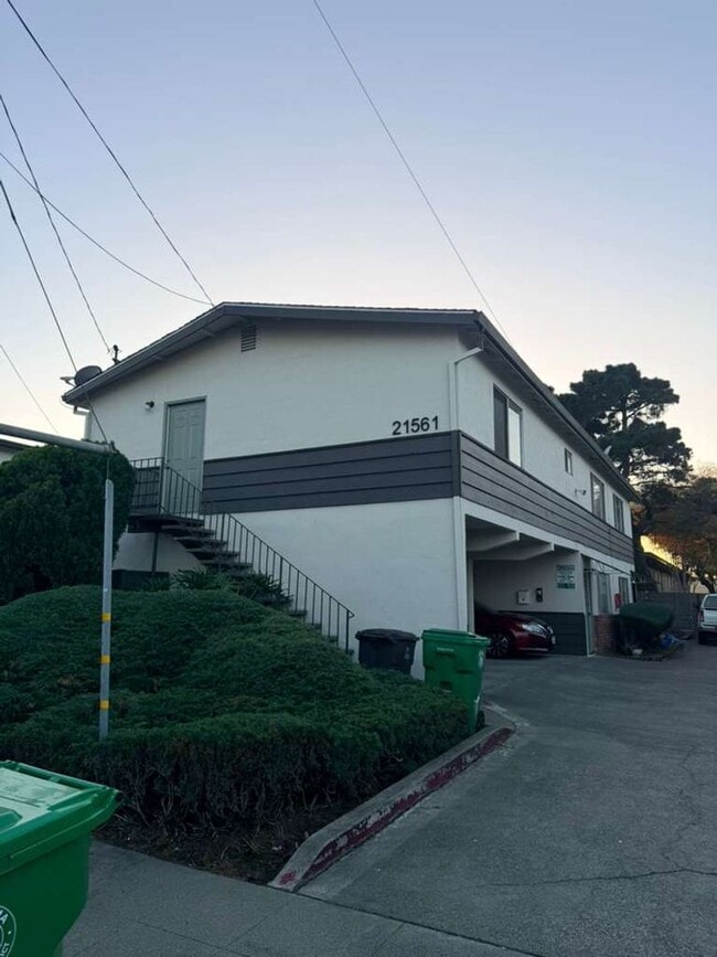 21561 Westpark St in Hayward, CA - Building Photo - Building Photo