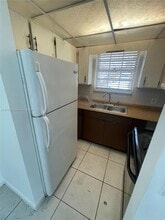 6034 SW 37th St in Miramar, FL - Building Photo - Building Photo
