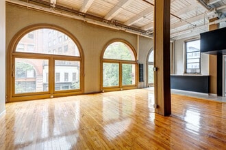 The Smith Gormly in Rochester, NY - Foto de edificio - Interior Photo
