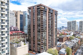 Independence Place in Philadelphia, PA - Foto de edificio - Building Photo