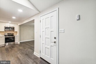 803 Congressional Ct in Bowie, MD - Building Photo - Building Photo