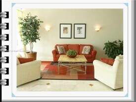 150 SE 25th Rd in Miami, FL - Building Photo