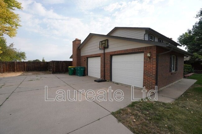 6759 W Portland Ave in Littleton, CO - Building Photo - Building Photo
