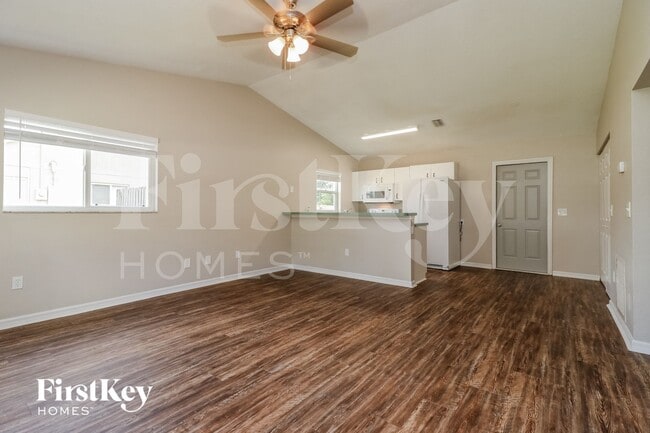 2711 80th Ave E in Ellenton, FL - Foto de edificio - Building Photo