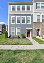 2030 Hinshaw Dr in Odenton, MD - Building Photo - Building Photo