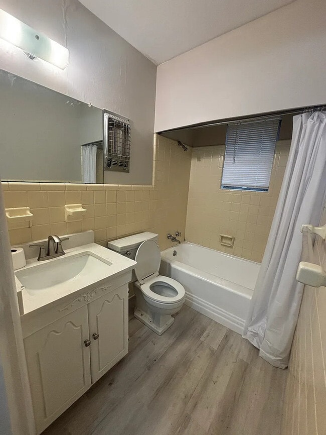 607 Ridgeway Dr in Little Rock, AR - Foto de edificio - Building Photo