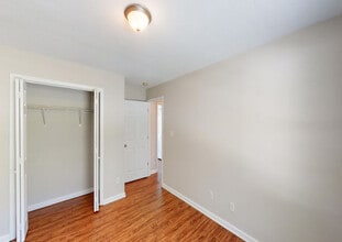 1427 Lantana Ln NW in Knoxville, TN - Building Photo - Building Photo