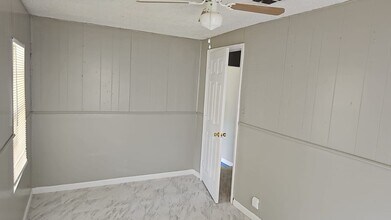818 Veller Dr in Houston, TX - Building Photo - Building Photo