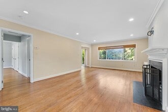 8511 Beech Tree Rd in Bethesda, MD - Building Photo - Building Photo