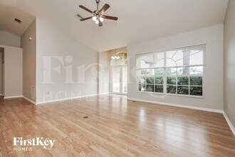 17528 Braddock Rd in Ft. Myers, FL - Building Photo - Building Photo