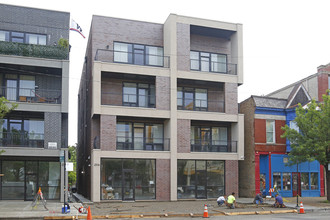 2516 W Division St in Chicago, IL - Building Photo - Building Photo