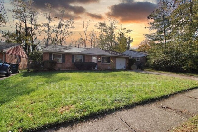 10203 Storm Dr in Cincinnati, OH - Building Photo - Building Photo