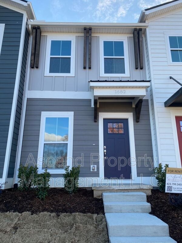 property at 1682 S Watkins St