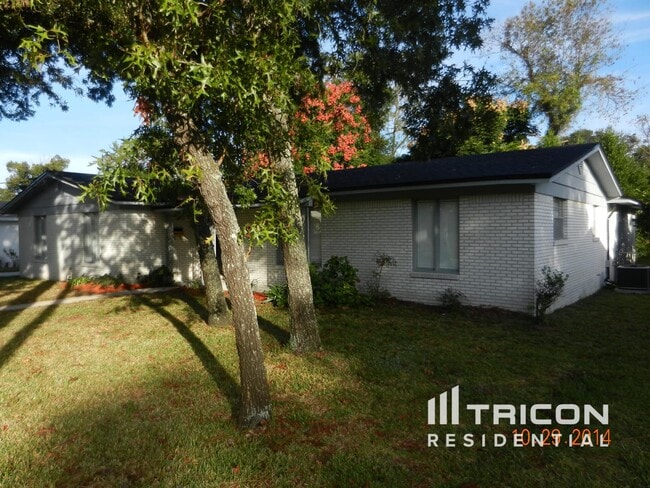 10769 High Ridge Rd in Jacksonville, FL - Building Photo - Building Photo