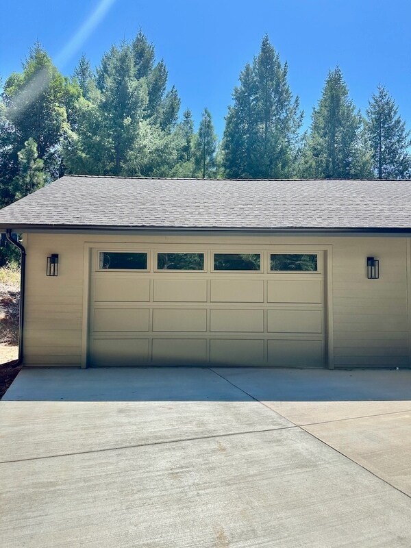 10416 Harmony Ridge Rd in Nevada City, CA - Building Photo - Building Photo