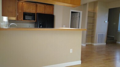 214 Willow St in Fort Collins, CO - Foto de edificio - Building Photo