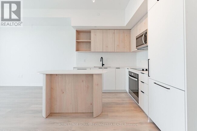 property at 1185 Dupont St