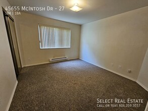 45655 McIntosh Dr in Chilliwack, BC - Building Photo - Building Photo