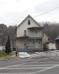 Building Photo - 223 S Main St Apartments in Gloversville, New York
