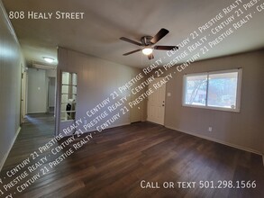 808 Healy St in North Little Rock, AR - Building Photo - Building Photo