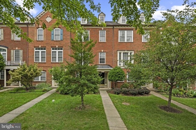property at 3846 Sugarloaf Pkwy
