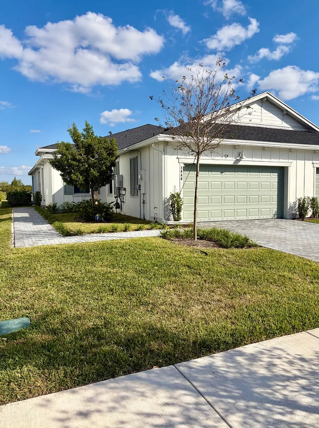 1446 Tangled Orchard Trce in Wellington, FL - Building Photo - Building Photo