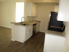 8545 Hopkins Cir in Myrtle Beach, SC - Building Photo - Building Photo