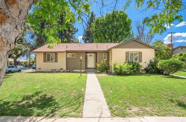 property at 19738 Gresham St