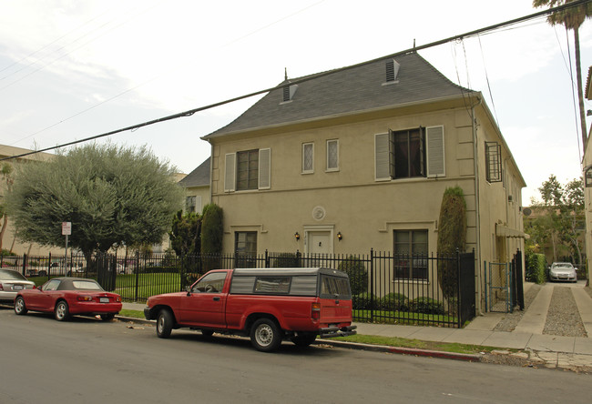 7200-7208 Hawthorn Ave in Los Angeles, CA - Building Photo - Building Photo