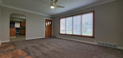 1335 O Ave NE in Cedar Rapids, IA - Building Photo - Building Photo