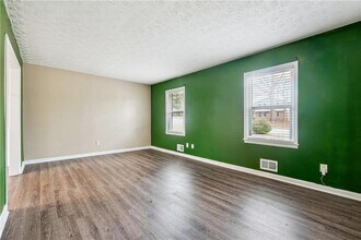2235 Emerald Springs Dr in Decatur, GA - Building Photo - Building Photo