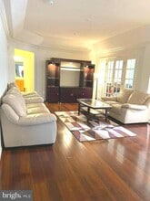 7401 Travertine Dr in Baltimore, MD - Building Photo - Building Photo