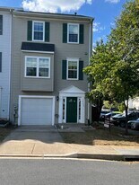 7111 Oberlin Cir in Frederick, MD - Building Photo