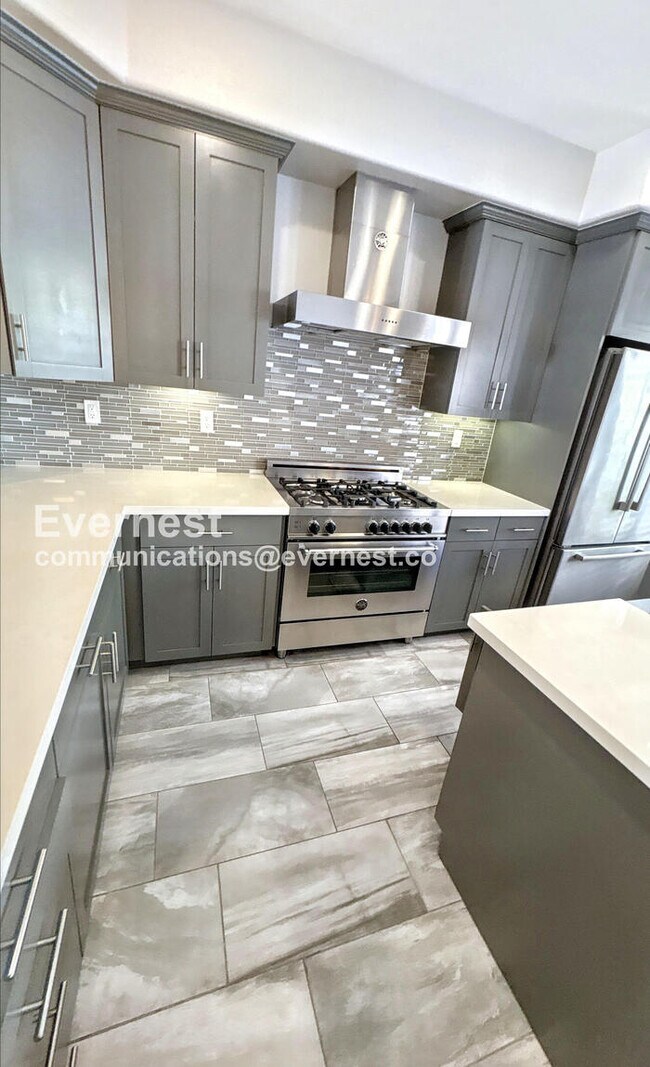 property at 404 Longden Ave