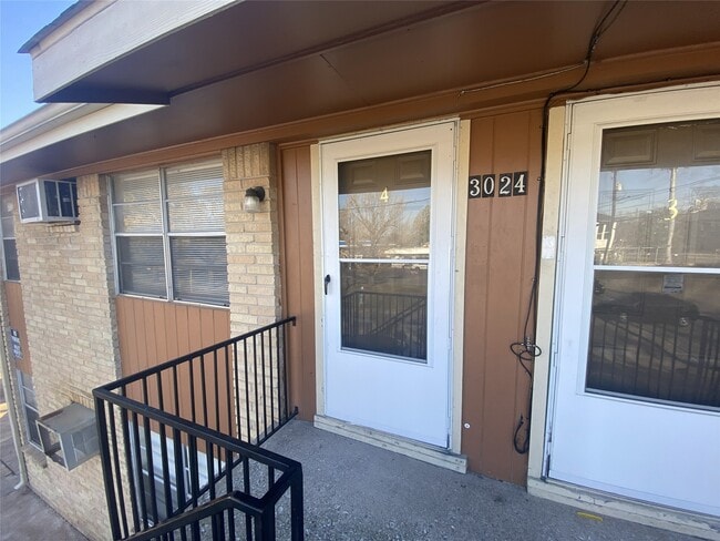 property at 3024 Elgin St