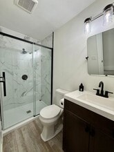 1002 Short Rd in Kalamazoo, MI - Building Photo - Building Photo