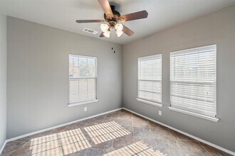 500 Braewick Dr in Fort Worth, TX - Building Photo - Building Photo