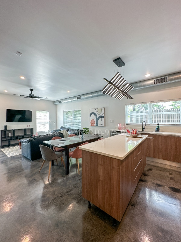 property at 811 Montana St