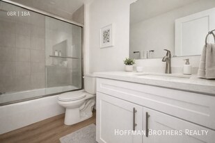 1784 N Sycamore Ave in Los Angeles, CA - Building Photo