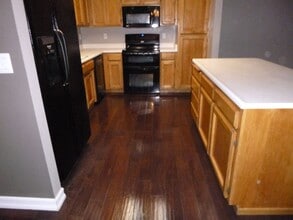 600 Bowers Way in Wheatland, CA - Building Photo - Building Photo