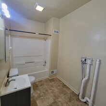 547 S Harris Ave in Indianapolis, IN - Building Photo - Building Photo